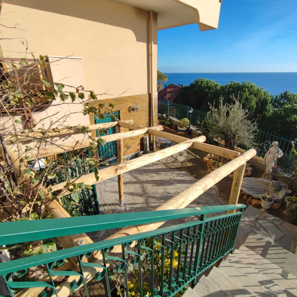 Pergola vista mare Imperia